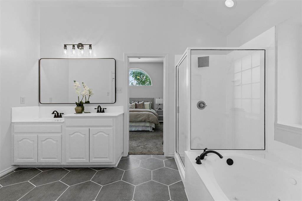 4303 Vine Ridge Court