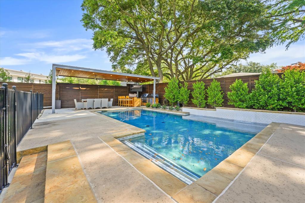 Royal Creek Acres - Residential