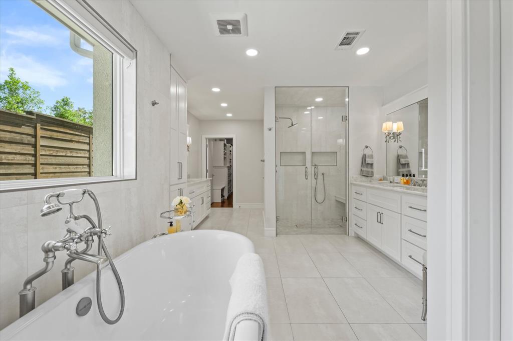 Royal Creek Acres - Residential