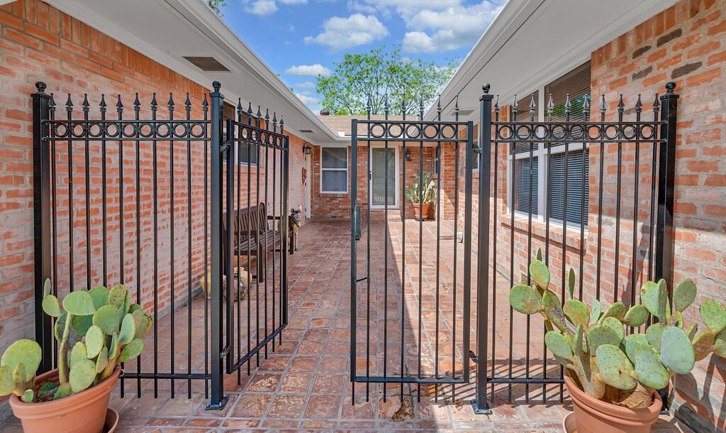 209 County Road 1764