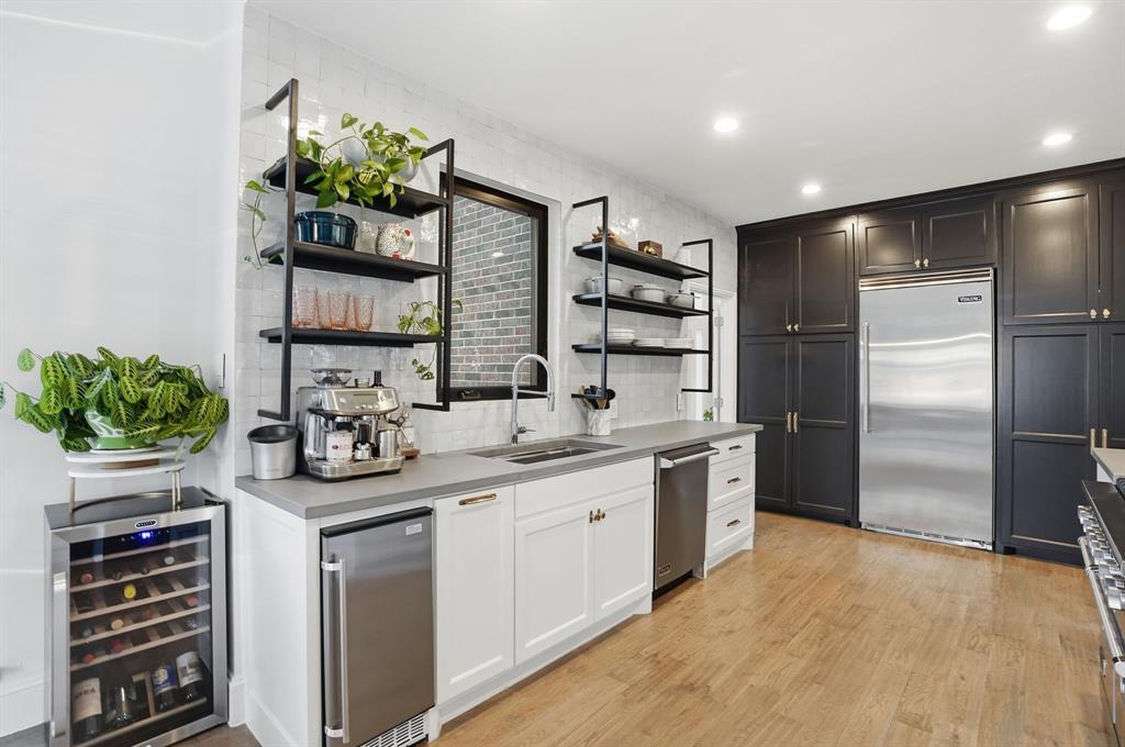 Williamsburg Estates - Residential