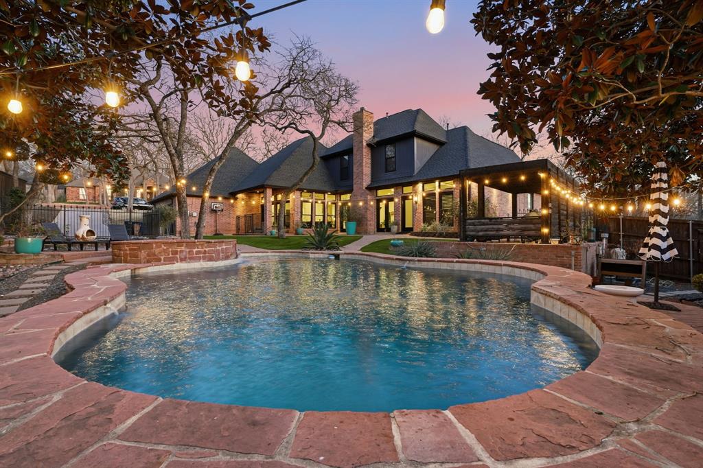 Williamsburg Estates - Residential