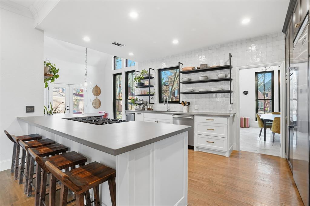 Williamsburg Estates - Residential