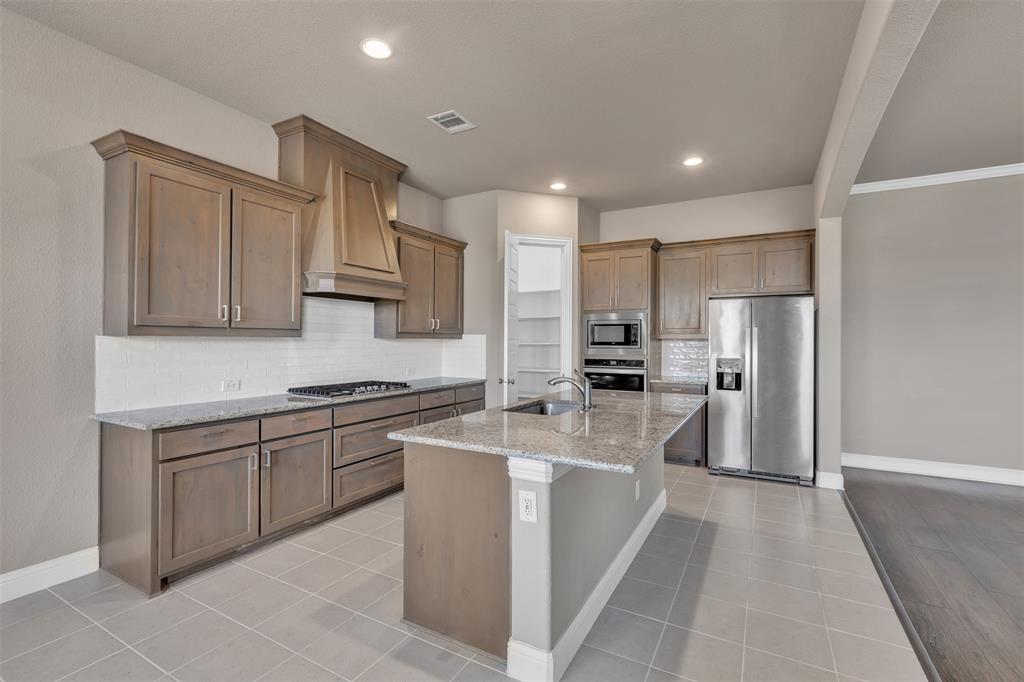 Pinnacle Estates - Residential