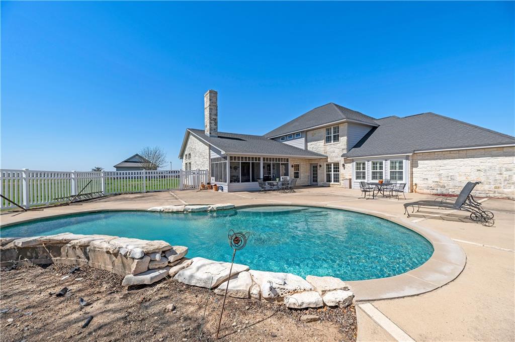 Bruceville-Eddy - Farm