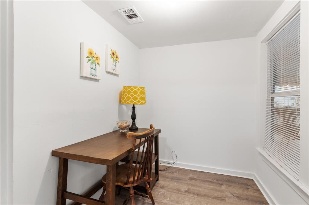 IH Burney - Residential