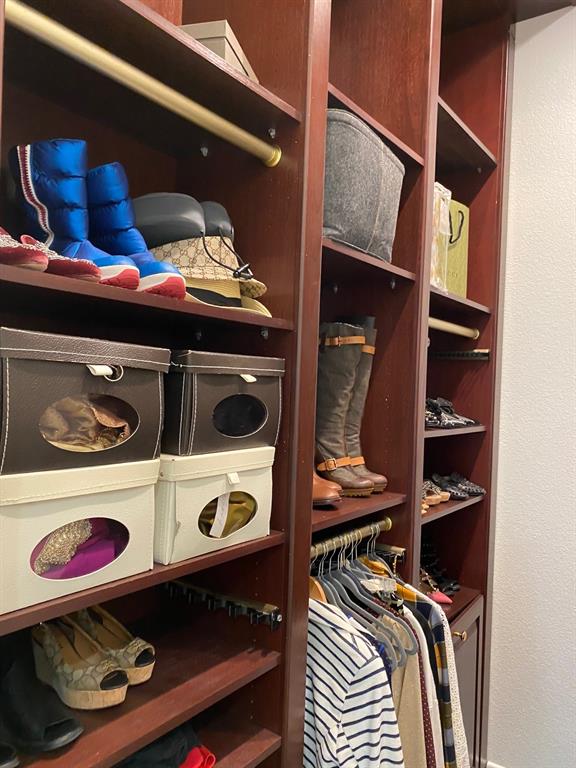 PRESTON SPRING - Residential