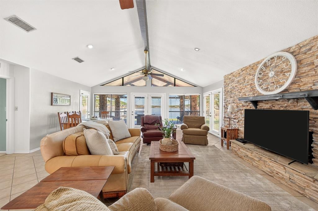 1004 Standing Cypress