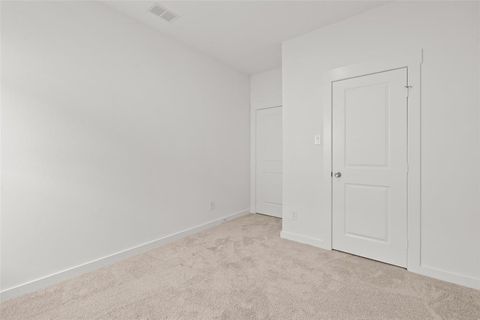 Tiny photo for 408 Matthew Street, Hillsboro, TX 76645 (MLS # 21201265)