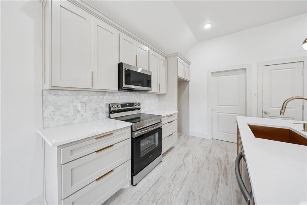 Sunset Gardens Add - Residential