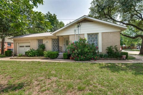 1118 S Britain Road Irving TX 75060