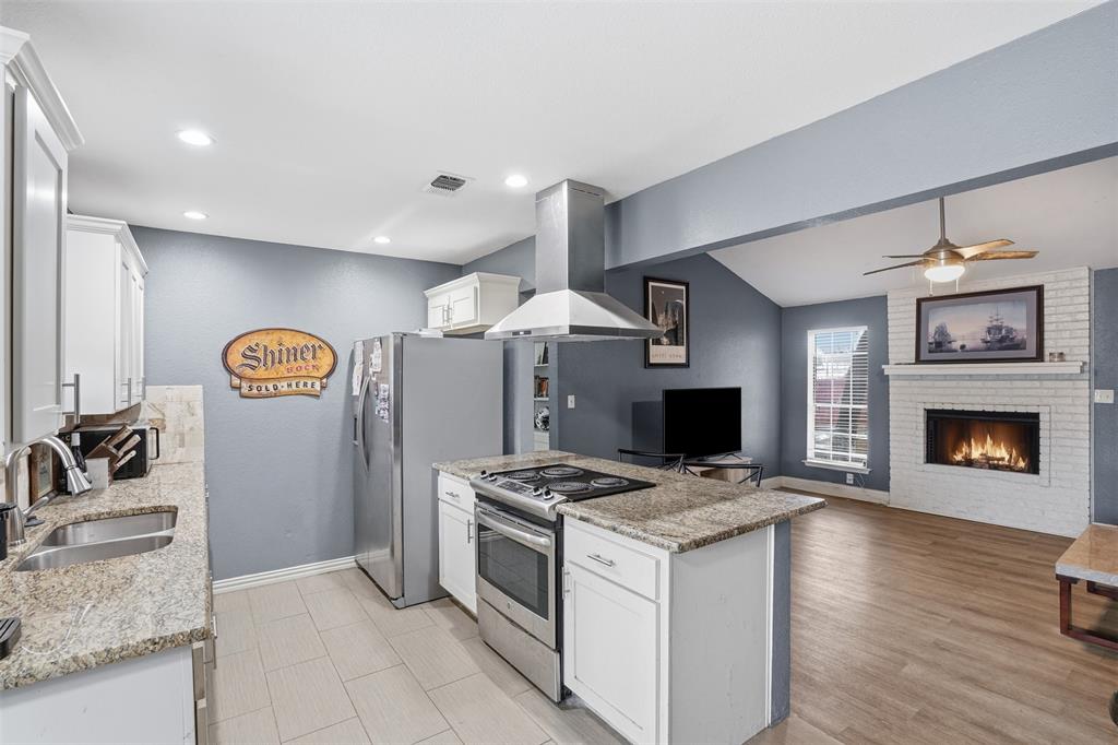 Cobblestone Square - Residential