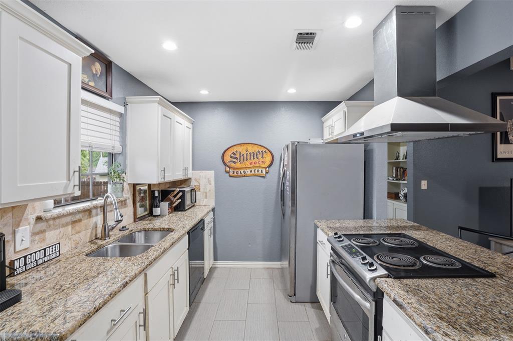 Cobblestone Square - Residential