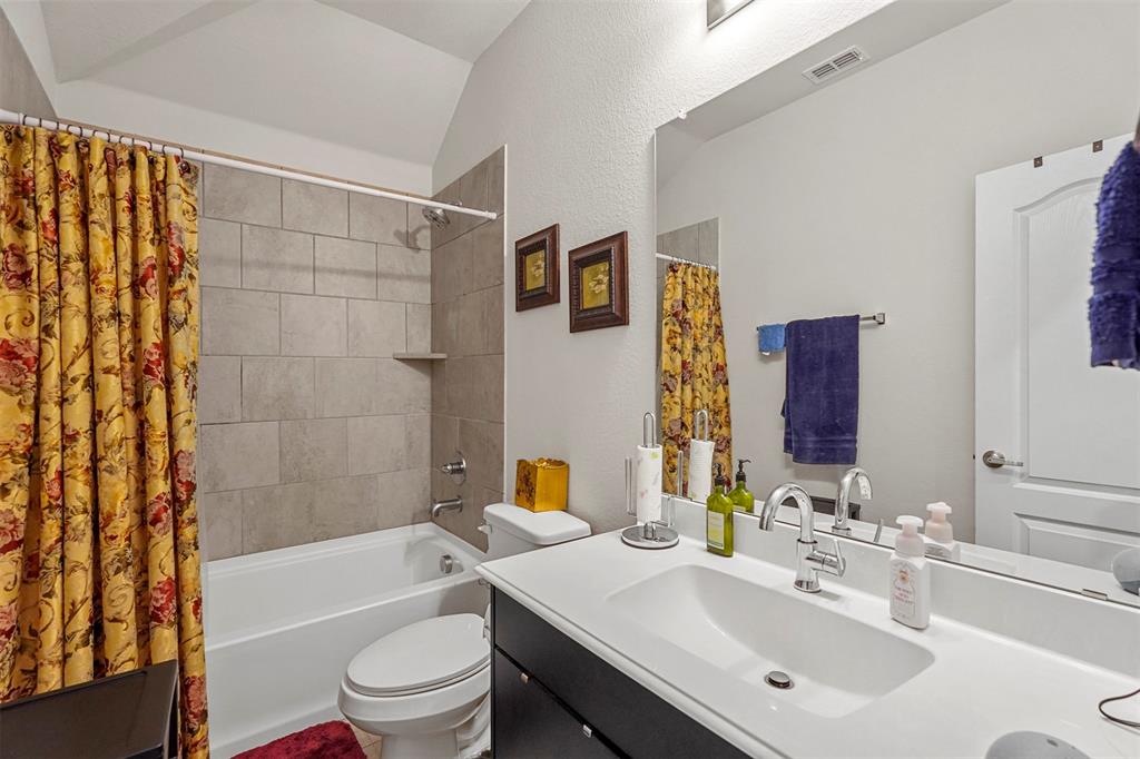 Heartland, Texas 75126, United States, 4 Bedrooms Bedrooms, ,3 BathroomsBathrooms,Residential,Active,22109