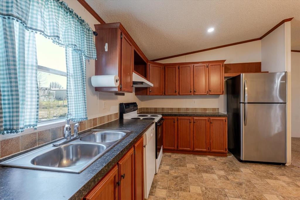 5903 Hunterwood Drive