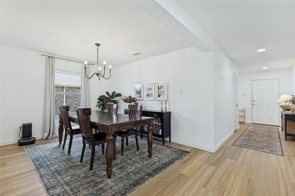 14845 Magnolia Lane