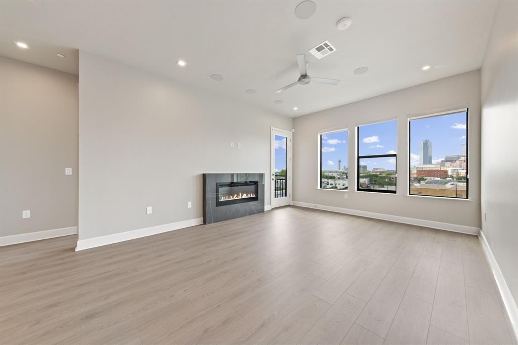 Mansfield R A - Residential