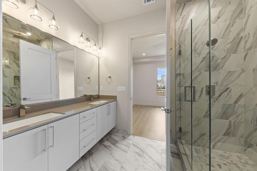 Mansfield R A - Residential