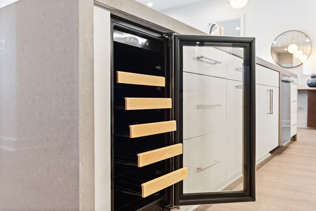 1900 S Ervay Street 508