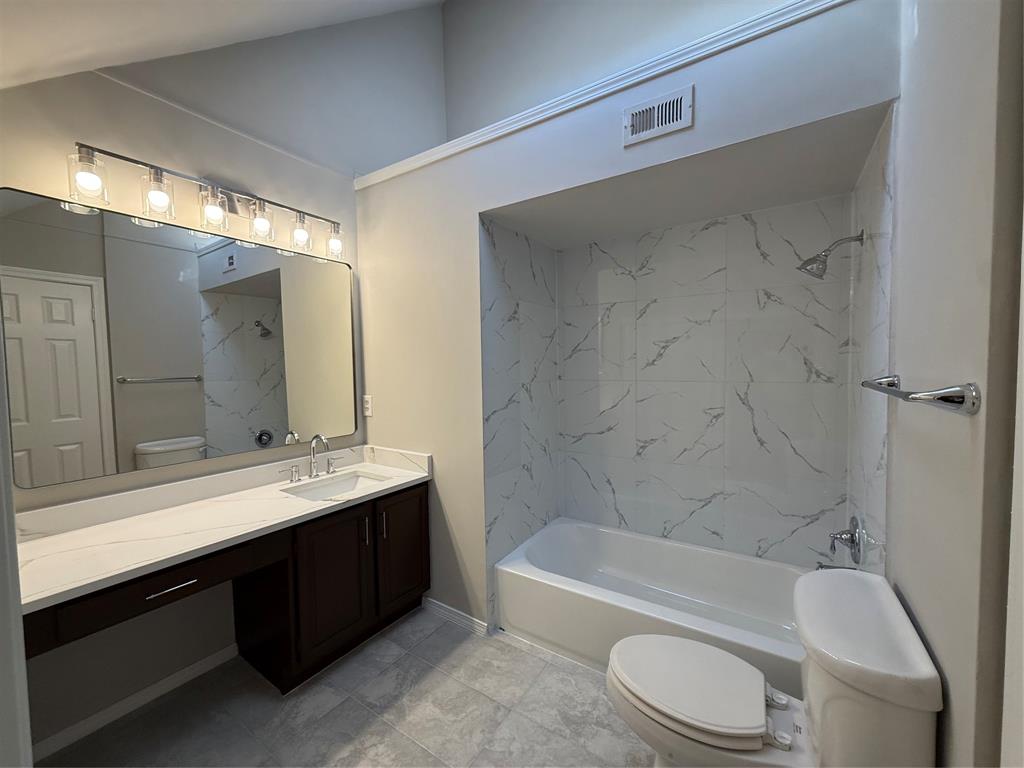 Parkway Quarter Condos - Residential