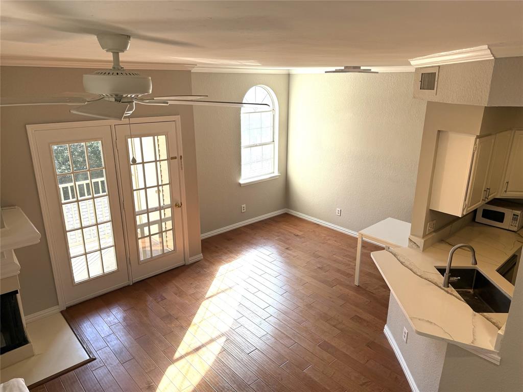 Parkway Quarter Condos - Residential