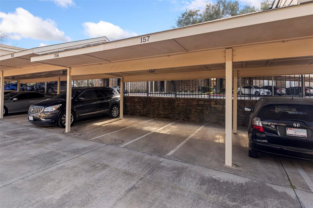 Preston On Lake Condo - Residential