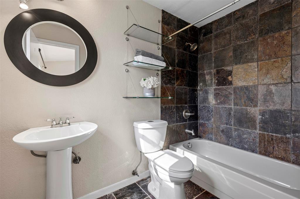 Preston On Lake Condo - Residential