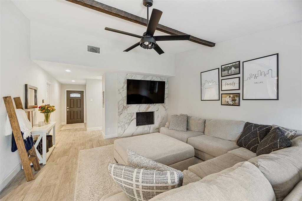 1447 Vanderbilt Drive