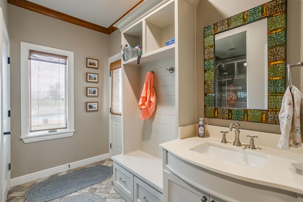 Rocky Creek Ranch - Farm