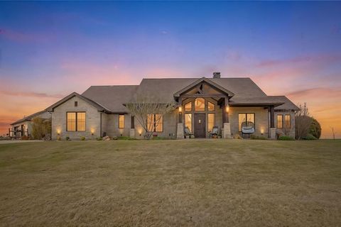 12102 E Rocky Creek Road Crowley TX 76036