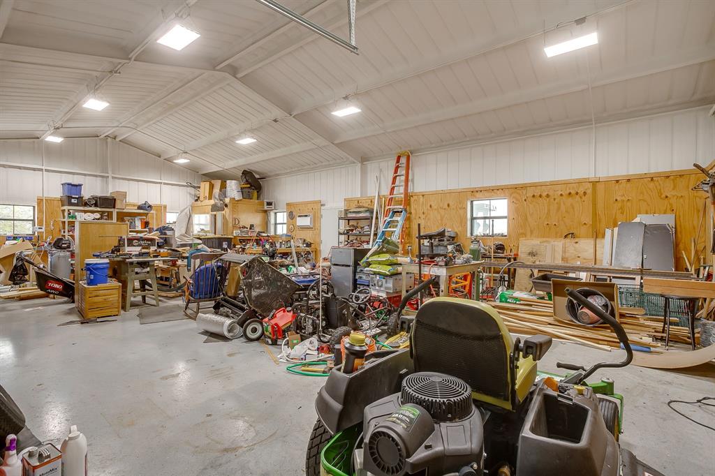 Rocky Creek Ranch - Farm