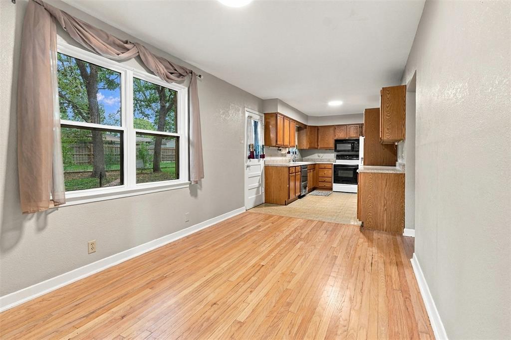 1233 Fair Oaks Drive