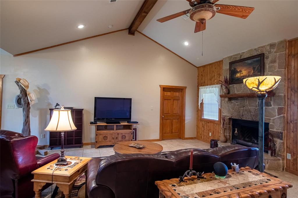 A0396 H T & B R R CO; HOUSE & BARN - Residential