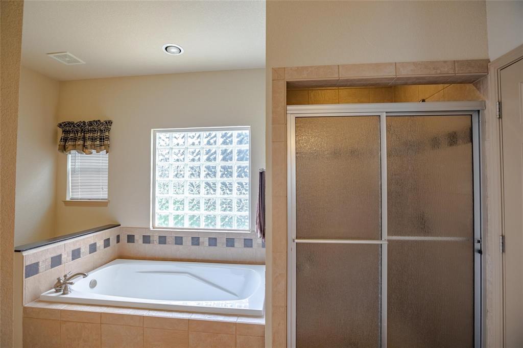 A0396 H T & B R R CO; HOUSE & BARN - Residential