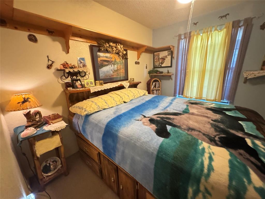 3404 S Carolina Drive