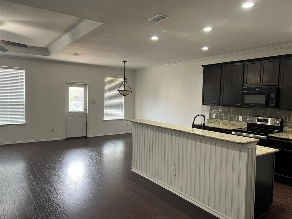 PALOMA CREEK SOUTH - Residential Lease