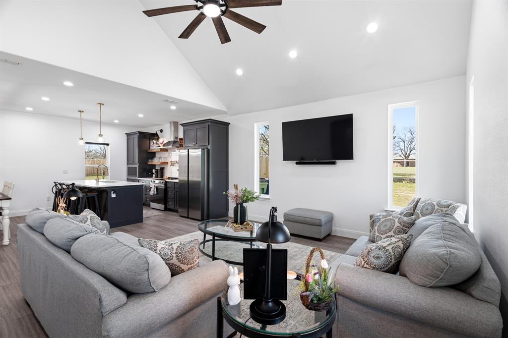 Ca Brooks 2 Add - Residential