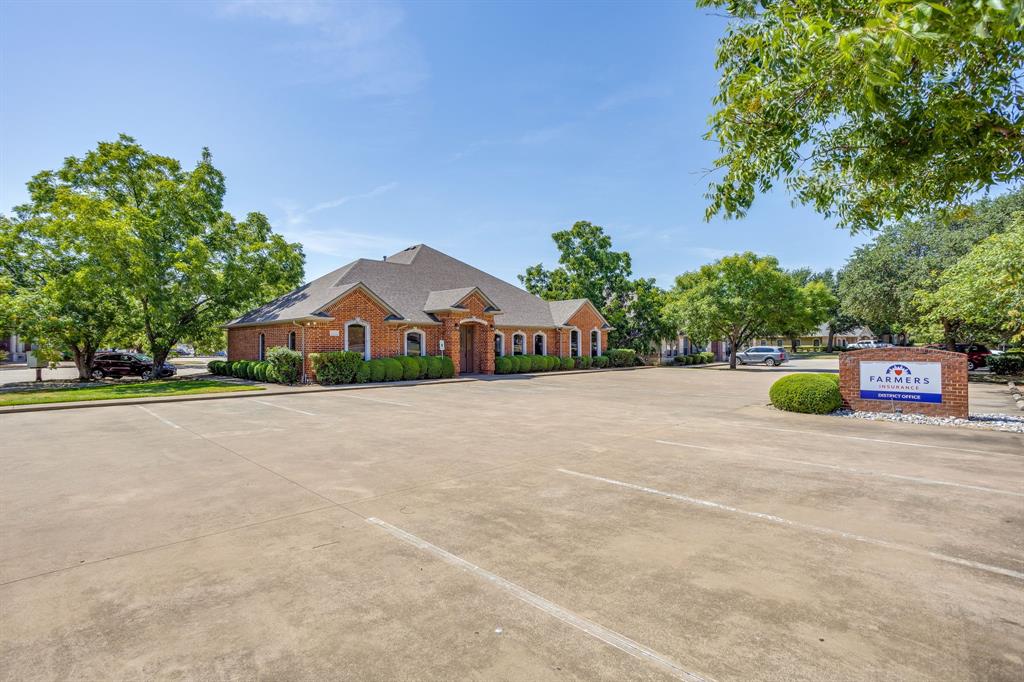 4201 Gateway Drive