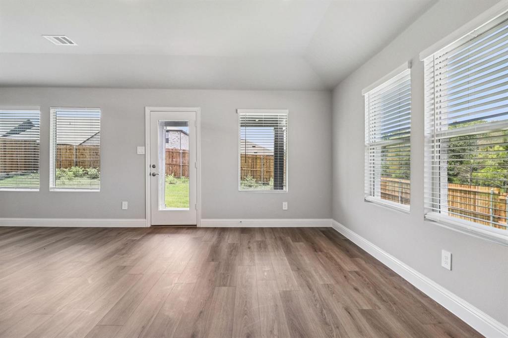 SIMPSON CROSSING - Residential Lease