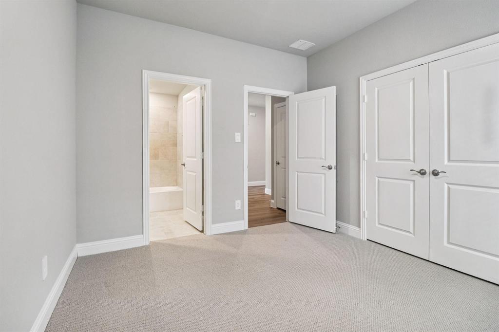 SIMPSON CROSSING - Residential Lease