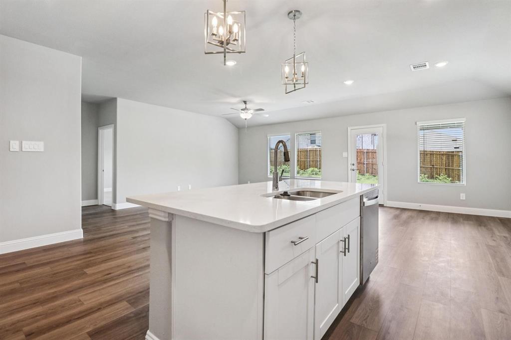 SIMPSON CROSSING - Residential Lease