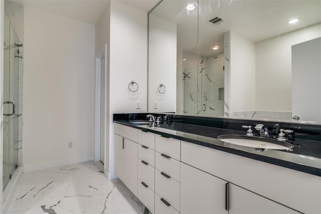 Cambrick Square South Condos - Residential