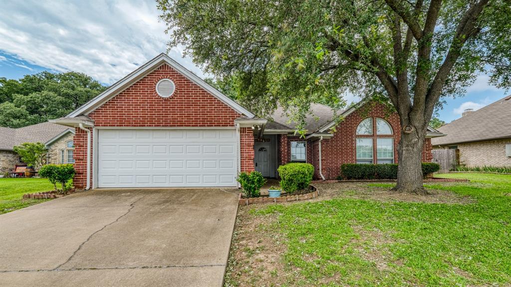115 King Arthur Court
