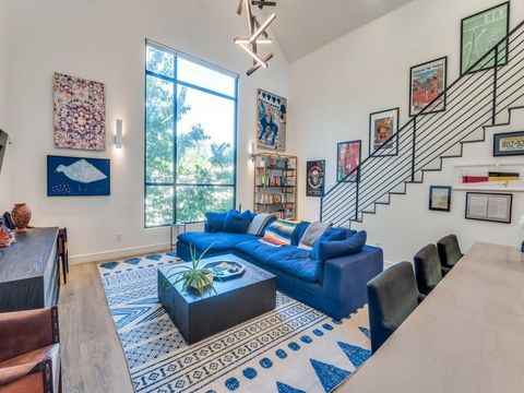 3880 Munger Avenue 2 Dallas TX 75204