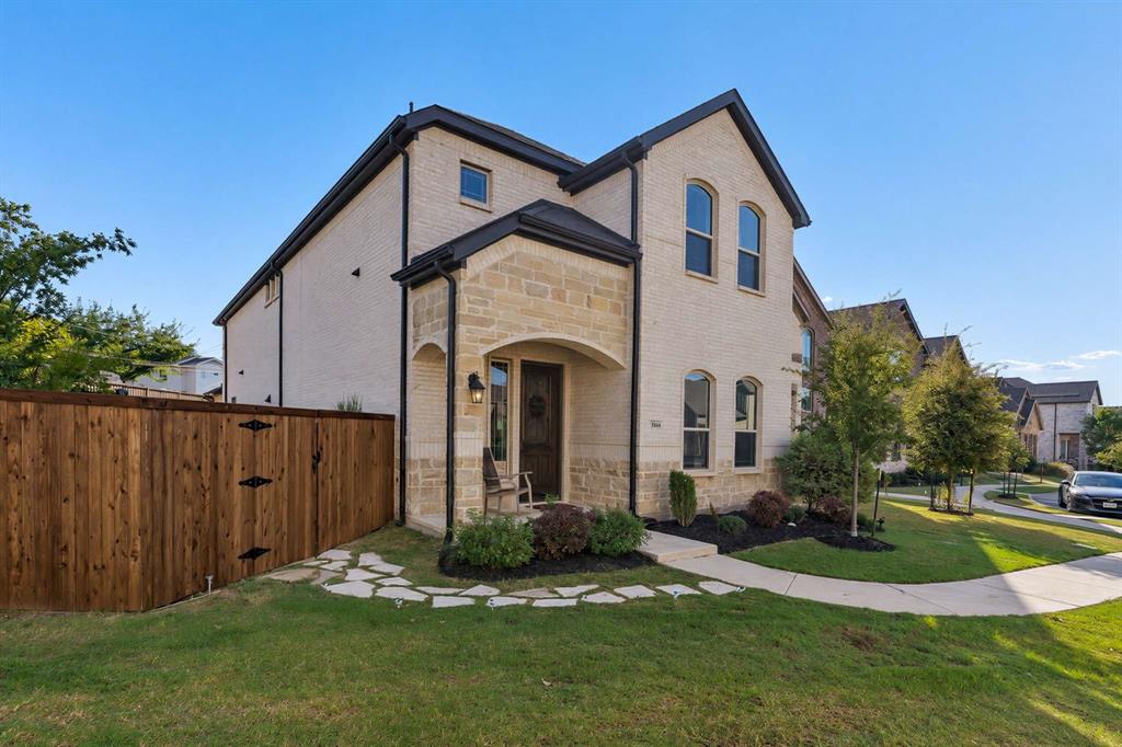 7664 Regal Lane