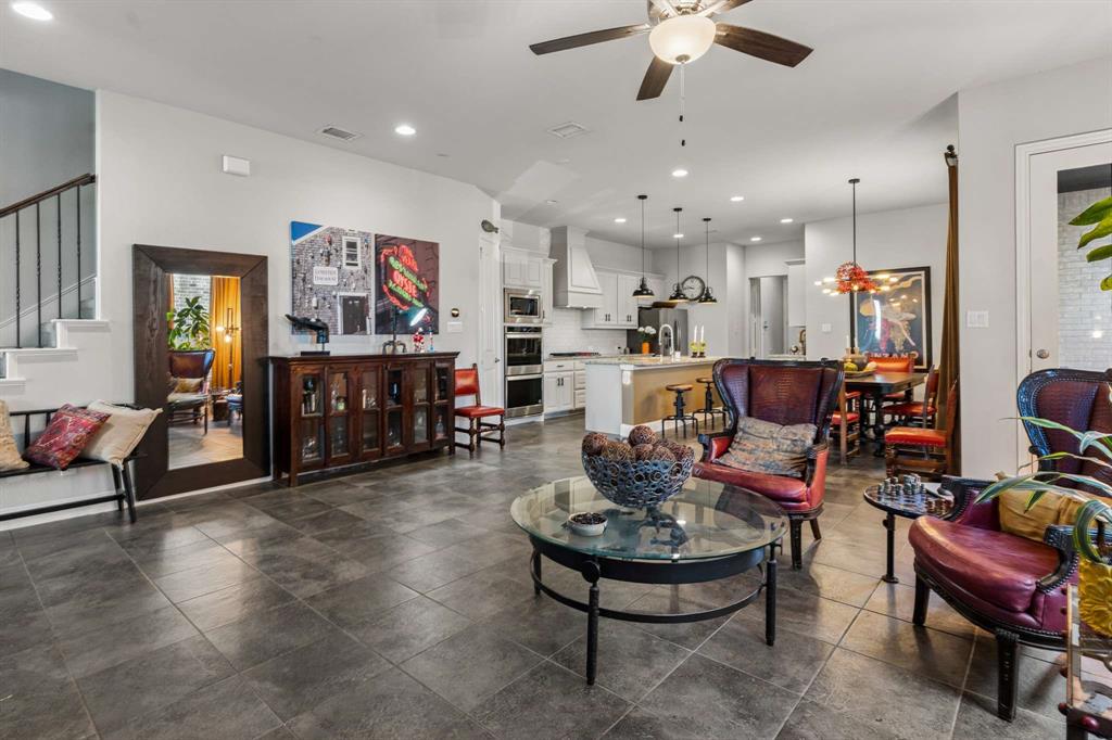 7664 Regal Lane
