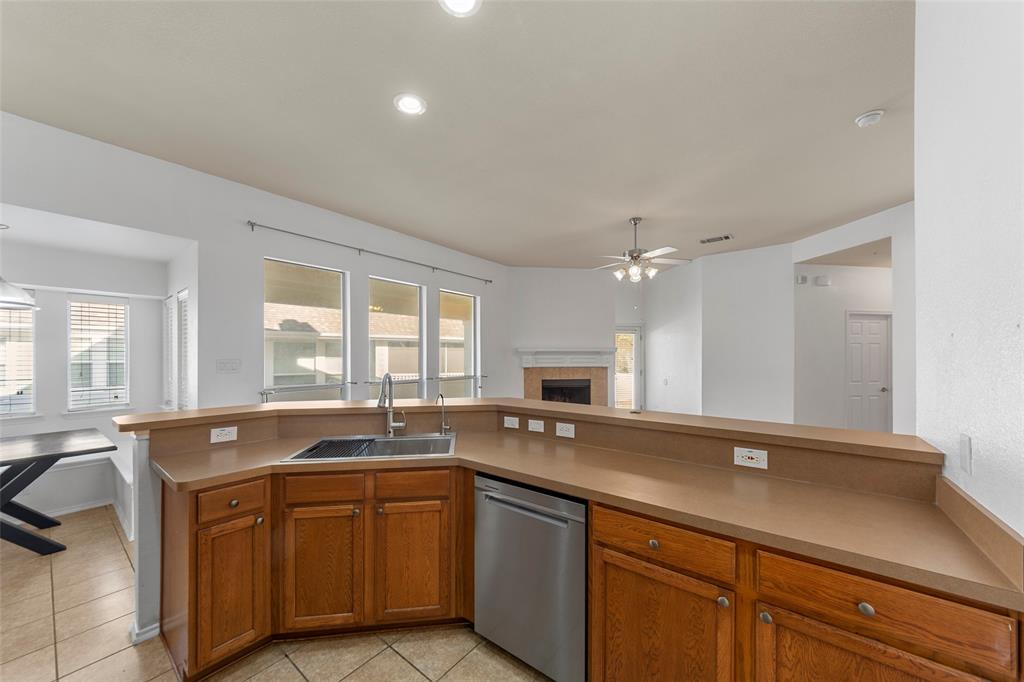 Creek Village At Providence - Residential