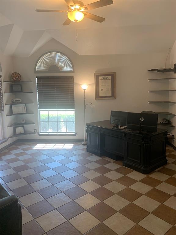 6001 Rock Cove