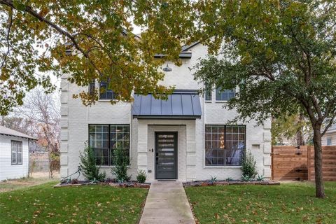 Photo of 700 Martinique Avenue, Dallas, TX 75223 (MLS # 21129999)