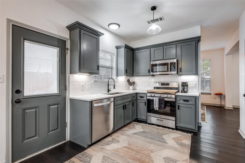 Mount Auburn - Residential